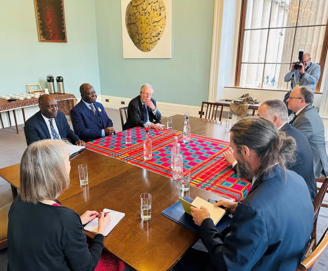Asantehene at BM with his two advisors - Agyeman-Duah and McLeod and the Leadership of the Museum-Credit Ato Anderson
