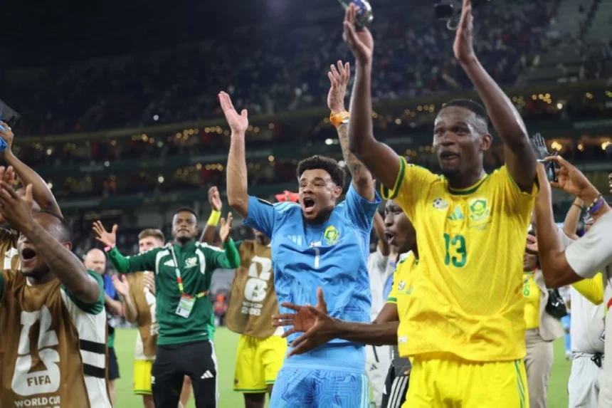 South Africa reach World Cup knockouts