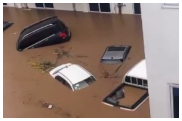 Heavy rains caused widespread flooding across parts of Accra