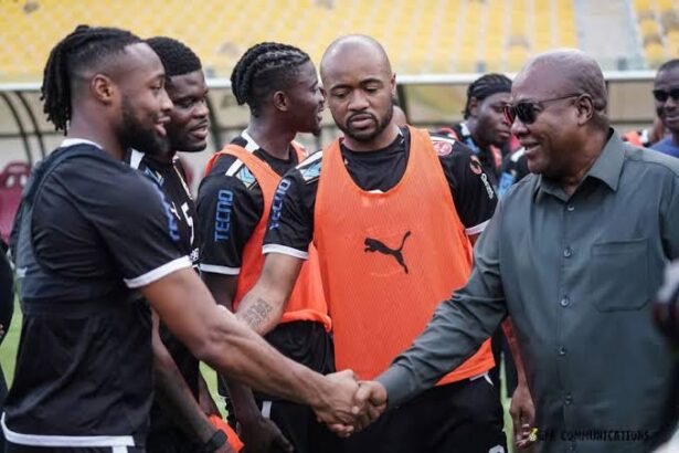 John Mahama meets Black Stars players