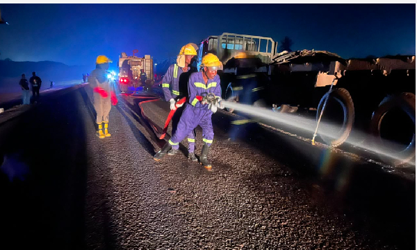 2 killed, 8 injured after commercial bus crash
