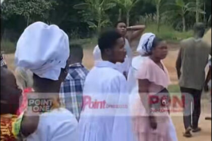 church members ‘fight’ police