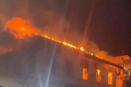 The fire started around 10:00 pm